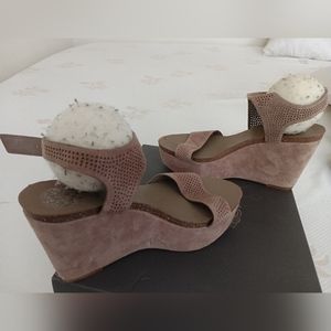 Vince camuto platform sandals